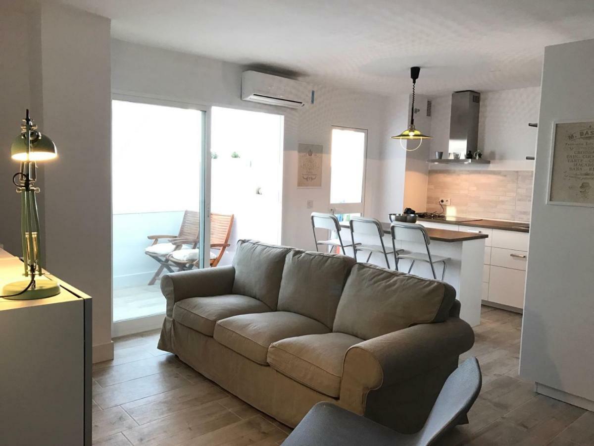 Apartamento Torreblanca Free Parking ฟูเอนฮิโรลา ภายนอก รูปภาพ